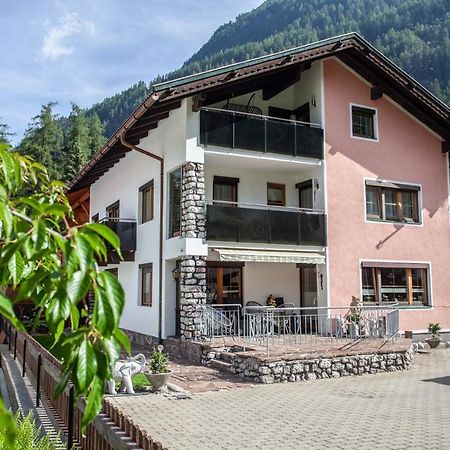 Haus Hrabovsky Apartment Langenfeld Exterior photo